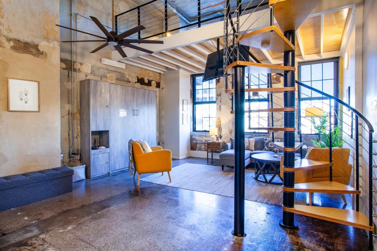 Apartment Sterchi Lofts Getaway - Downtown *