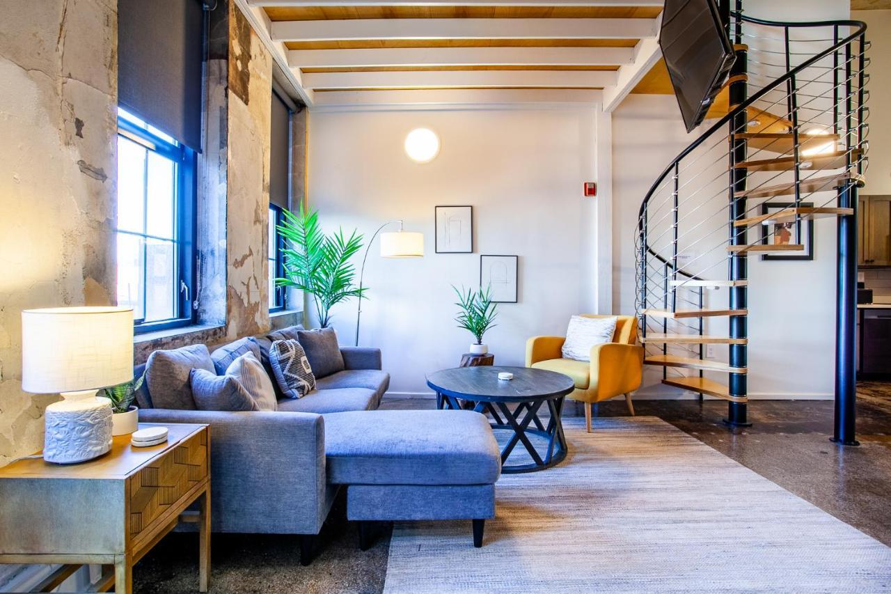 Sterchi Lofts Getaway - Downtown * Knoxville