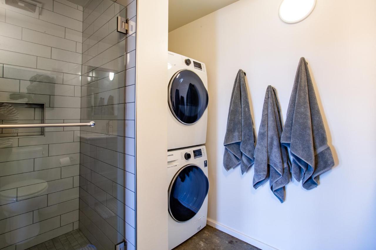 Sterchi Lofts Getaway - Downtown * Knoxville